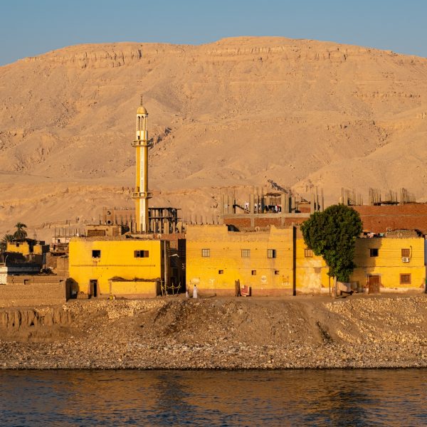 Egypt Trip Packages / A small town near the Nile