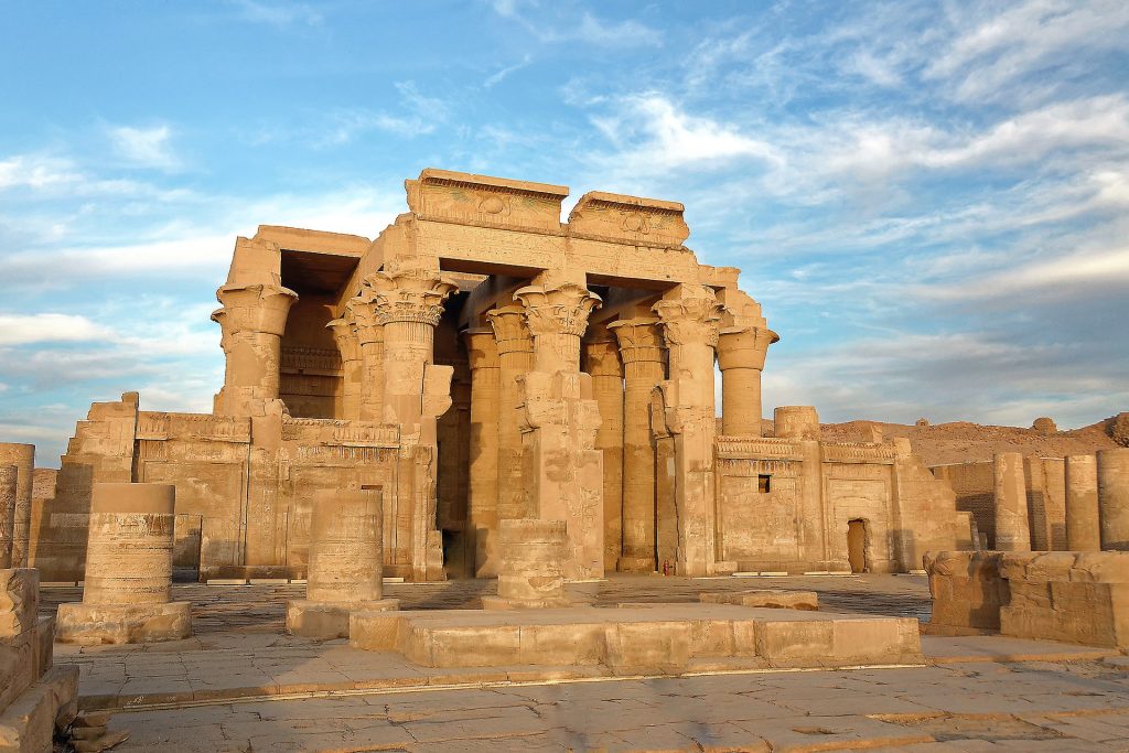 Egypt Tours From USA / A historical artifact in Egypt