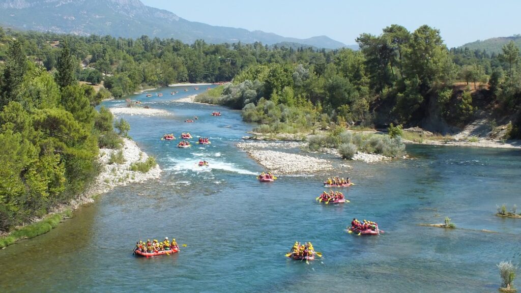 Turkey Family Tours: Rafting in Antalya