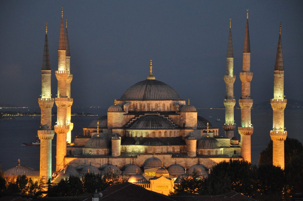 Best Historical Places In Turkey : Blue Mosque