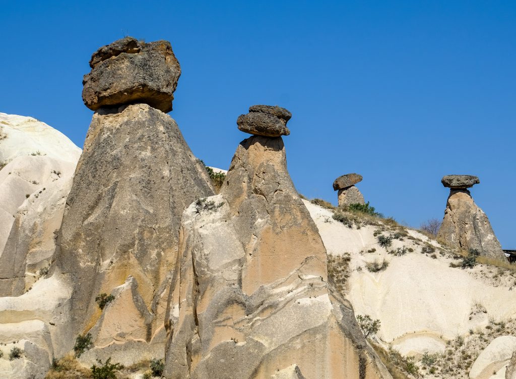 Travel to Turkey : Cappadocia Fairy Chimneys