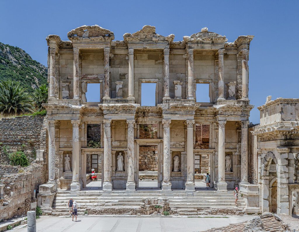 Travel to Turkey : Ephesus  Celsus Library