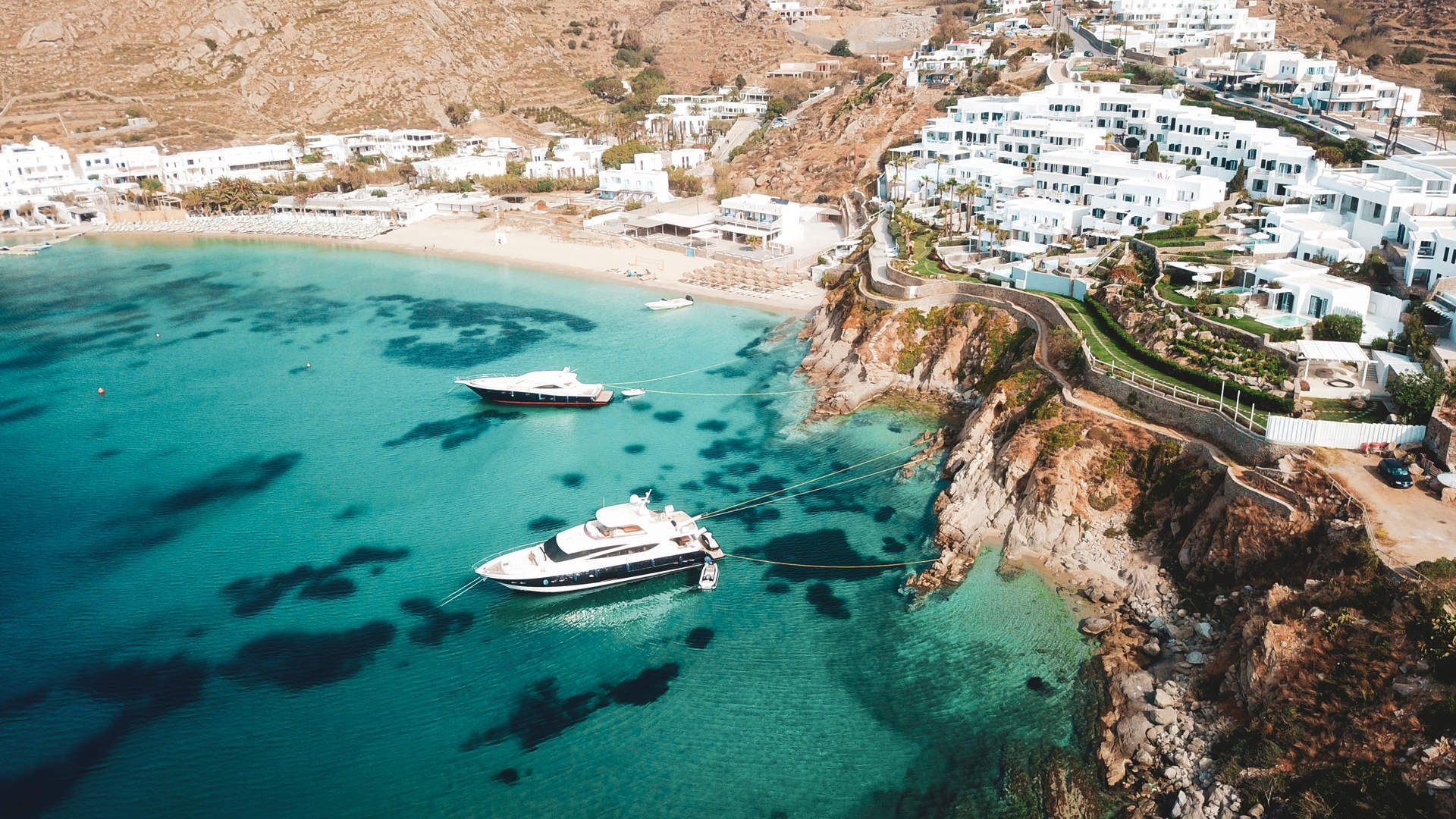 A Guide to Island Hopping in Greece