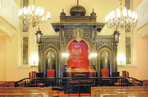 Synagogues in Istanbul