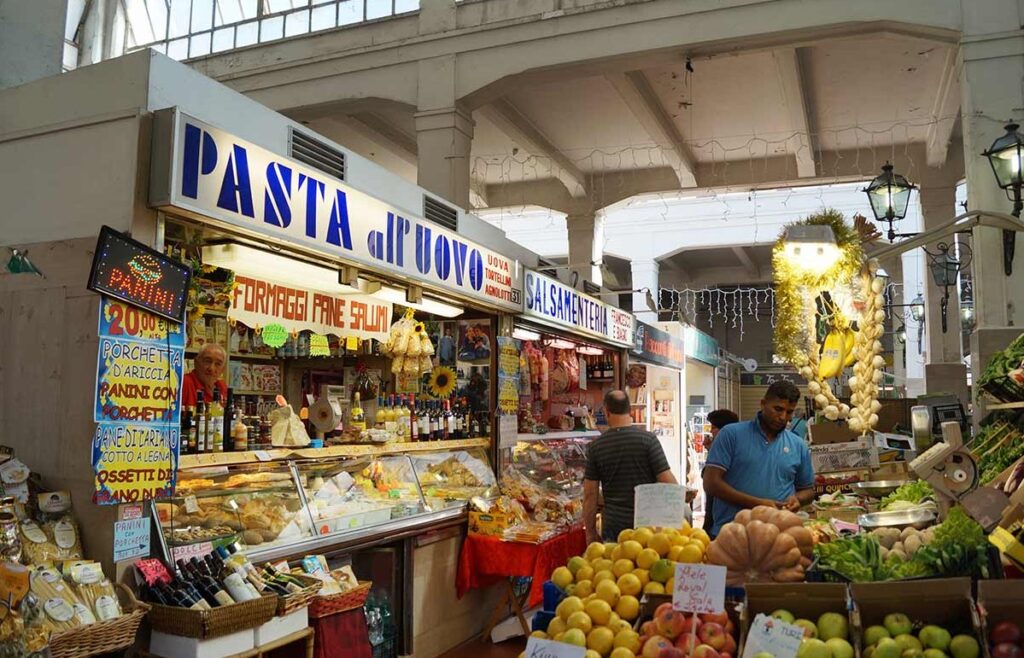 14 Best Shops and Markets in Rome