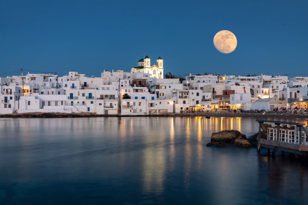 Best Time to Visit Paros Island