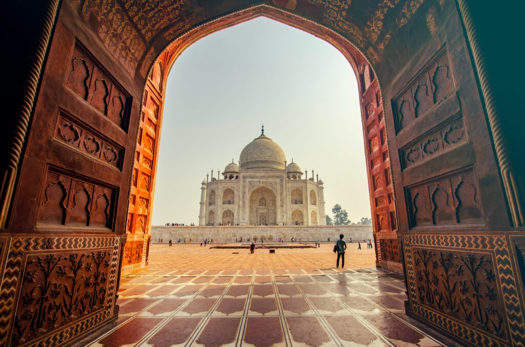 Top Places to Visit in Delhi / Taj Mahal