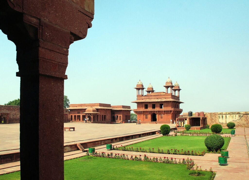 9 Facts About Fatehpur Sikri / Fatehpur Sikri View