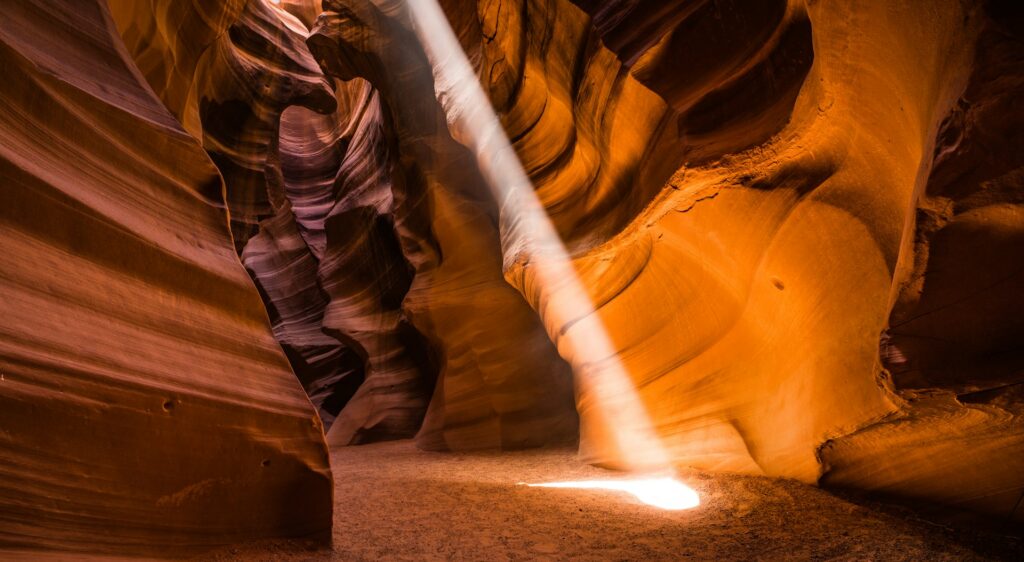 13 Best Places to Visit in Arizona / Antelope Canyon