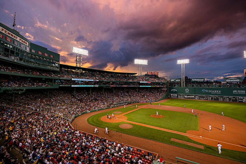 13 Best Places to Visitn in Boston / Fenway Park