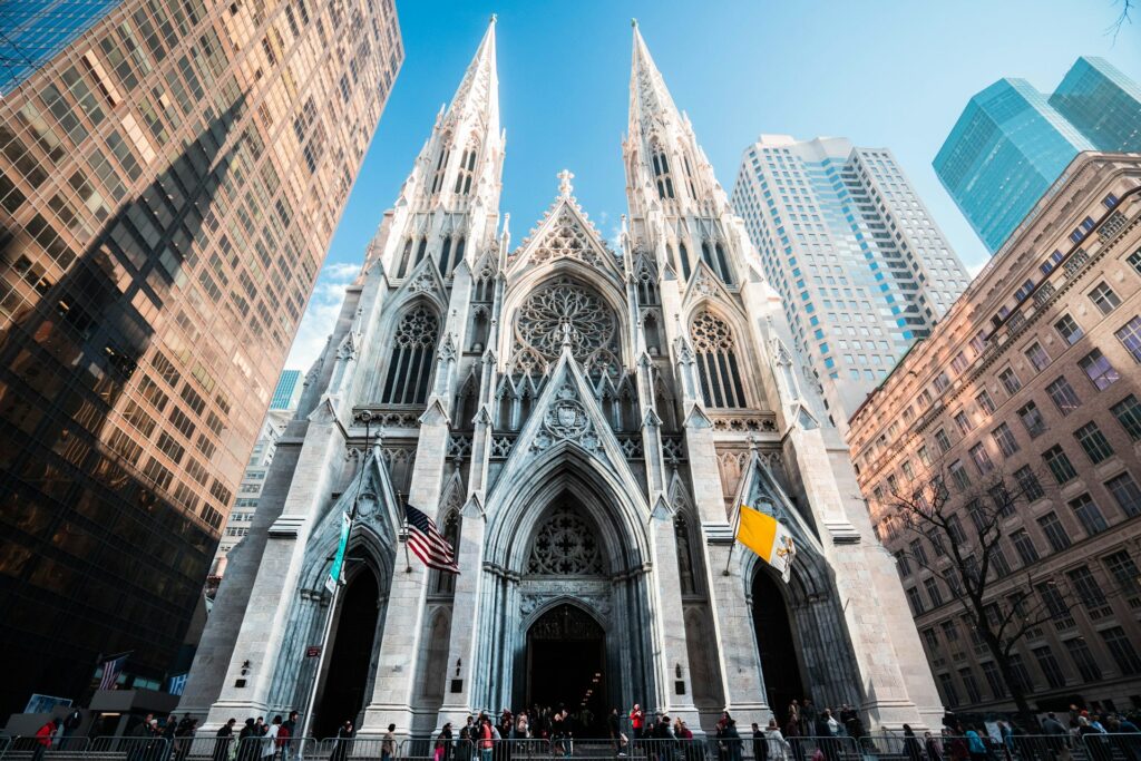 25 Best Places to Visit in New York / St Patrick's Cathedral