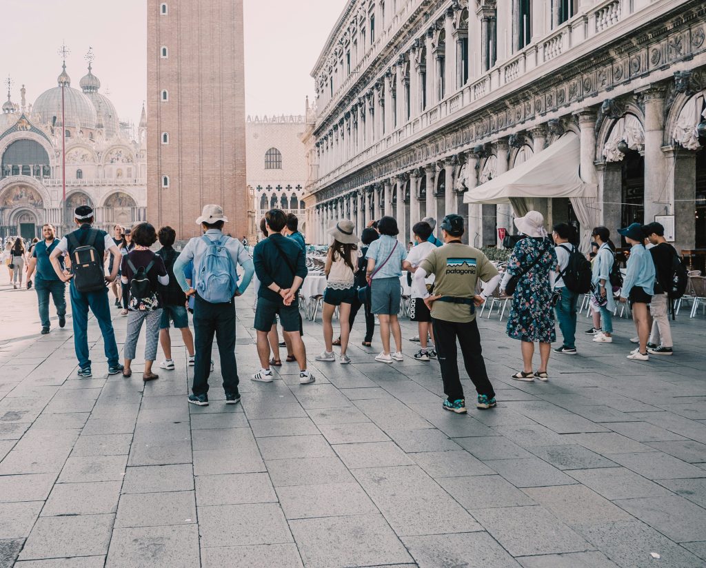 Italian Tours 2025 / Tour group on Piazza San Marco