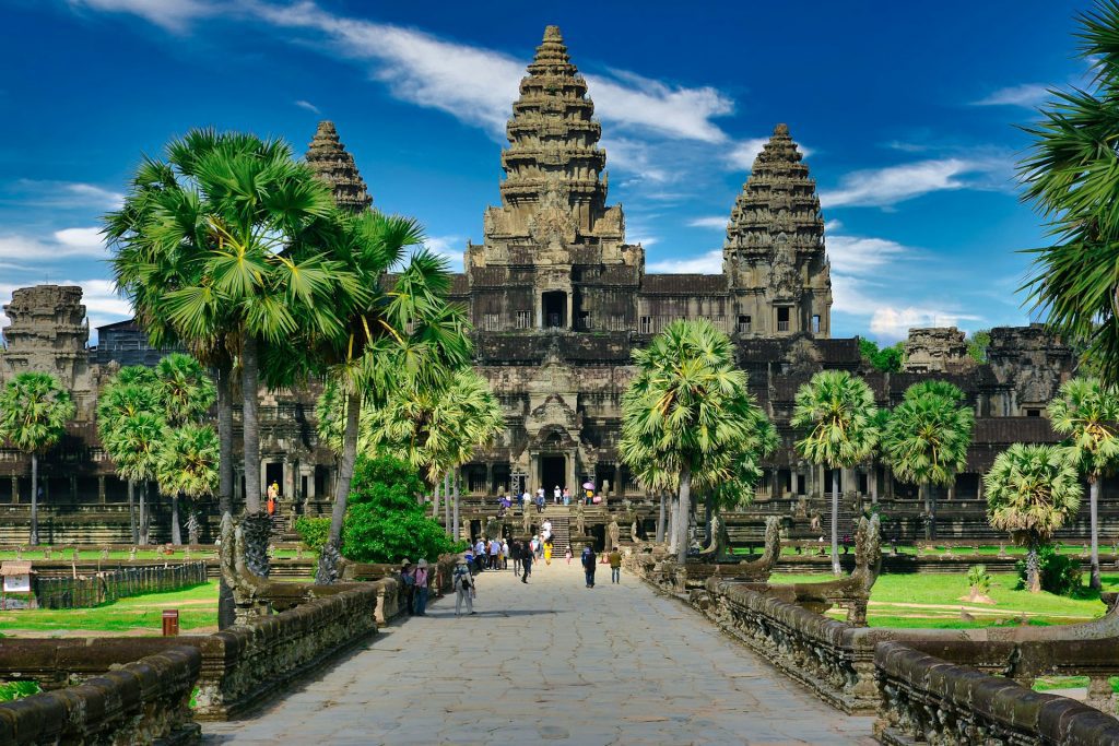 Tours to Cambodia / Angkor Wat, Siem Reap