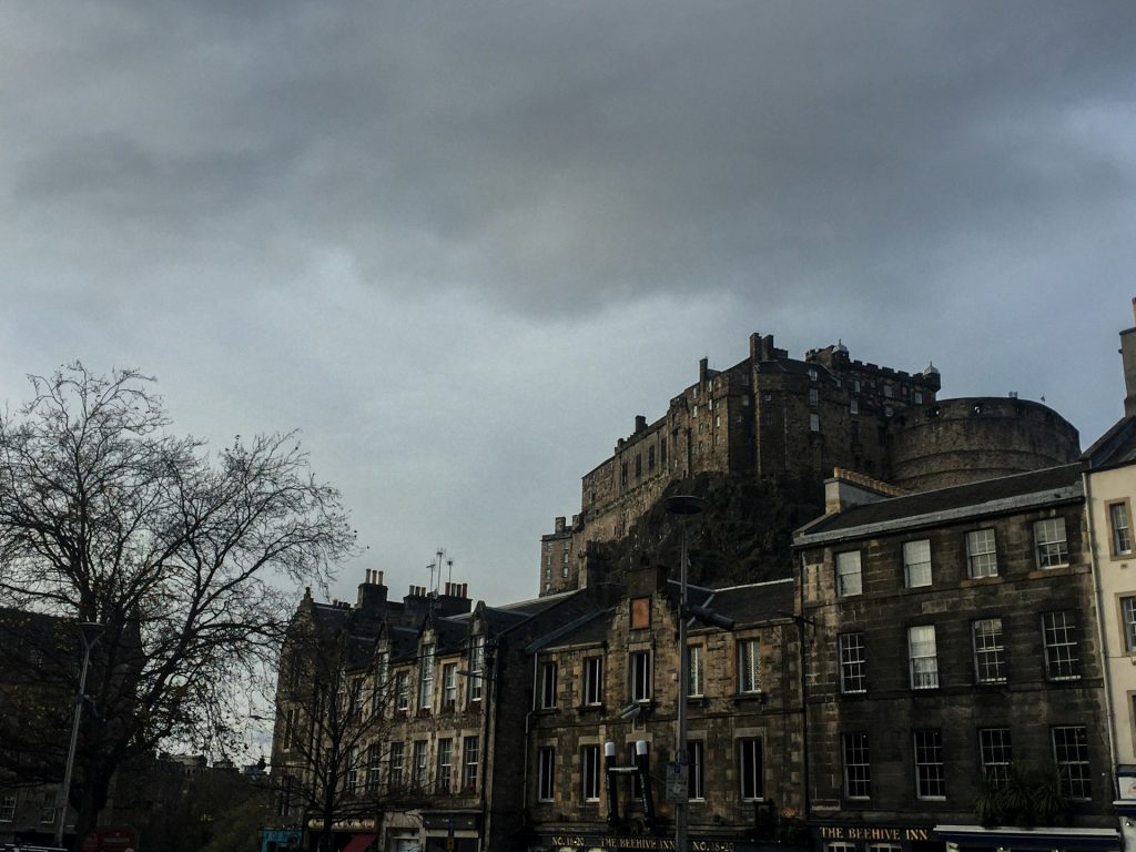 England Trip Packages / Edinburgh Castle, UK